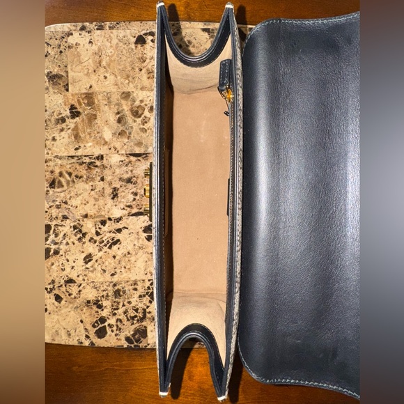 Gucci Padlock Medium GG Supreme Shoulder Bag - Leather, Gold Chain, Near-Mint - Picture 8 of 12